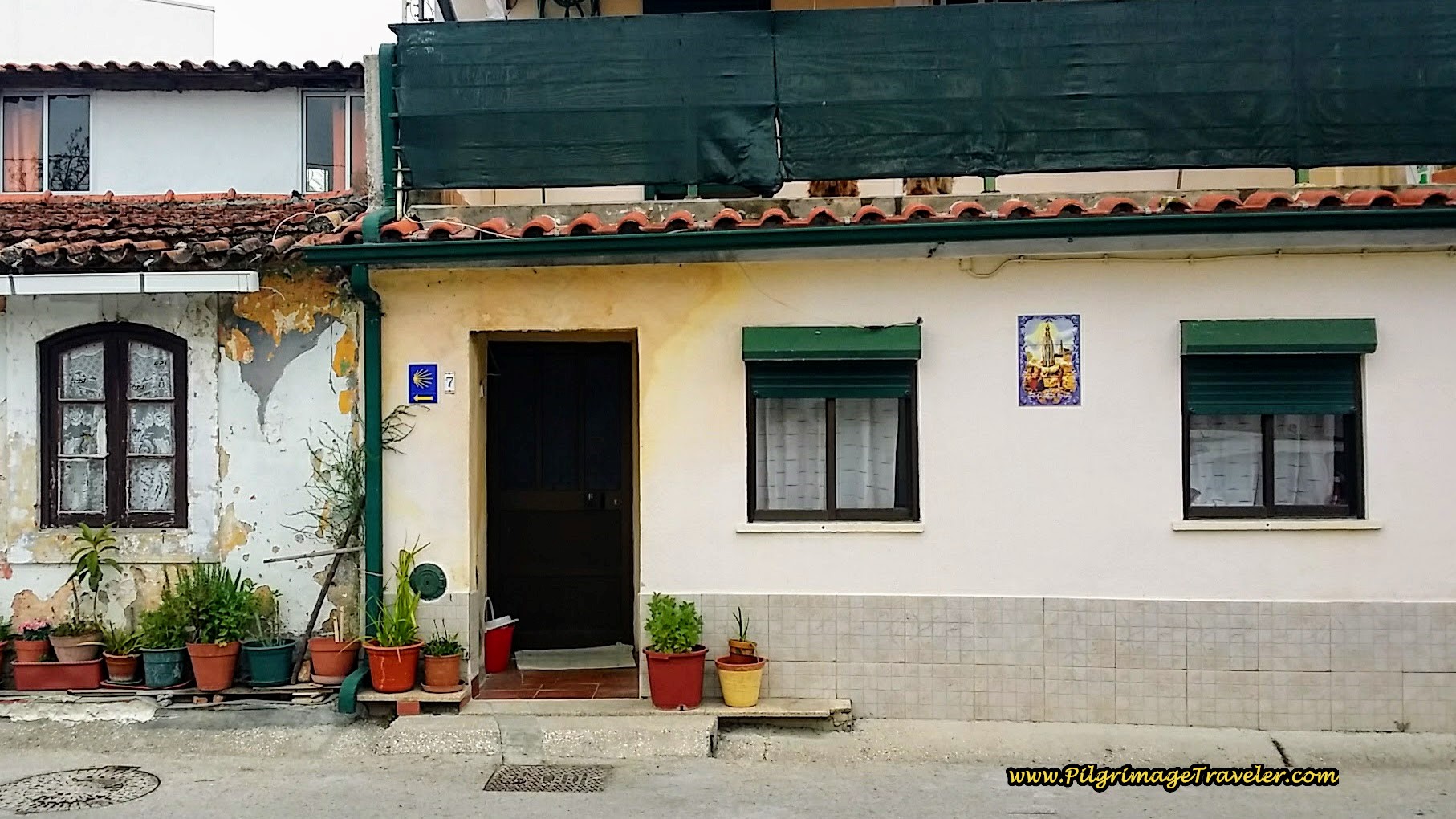 Portuguese Home with Waymark and Mural to Fátima